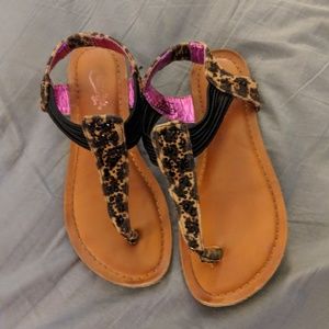 Adorable girls sandals